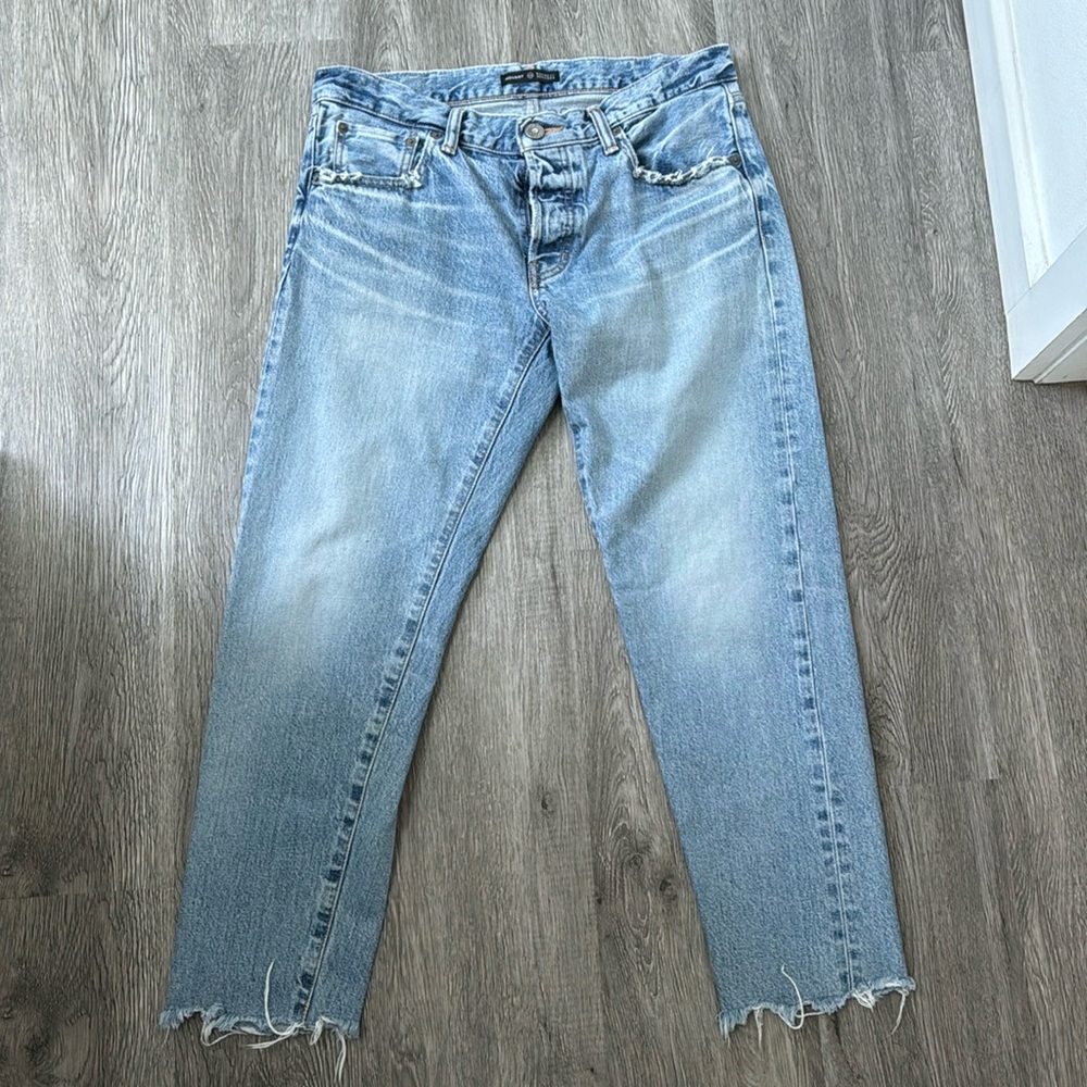 Moussy. Size 29. Super super comfy.